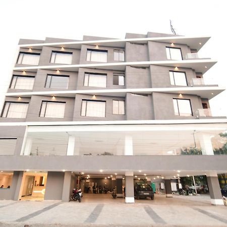 Aceotel Premier, Vijay Nagar Indore Exterior foto