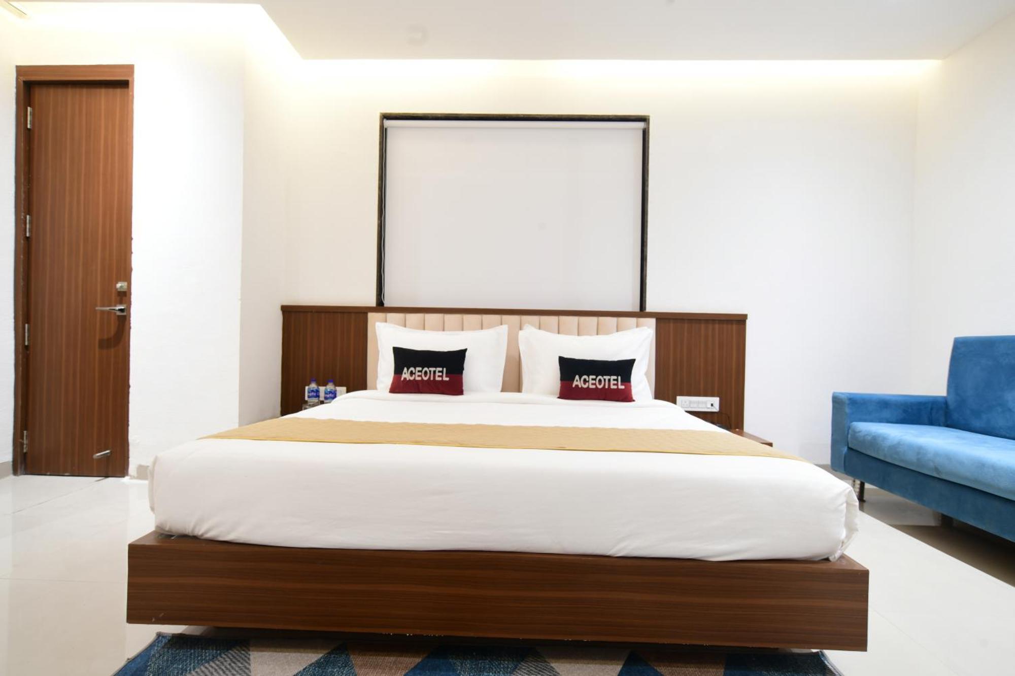 Aceotel Premier, Vijay Nagar Indore Exterior foto